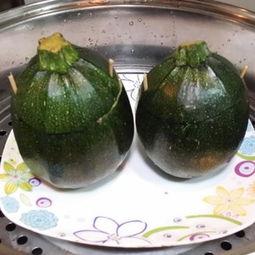 老外吃瓜蒸肉视频,烹饪过程趣味横生！