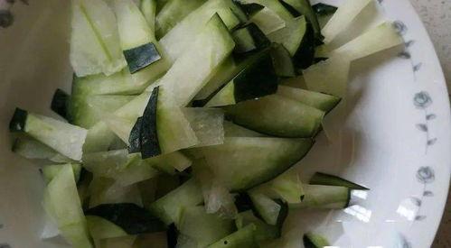 烂瓜丝怎么吃才好吃呢视频,创意美味食谱大揭秘