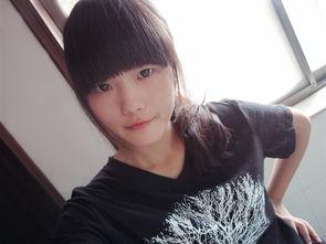 直播大厅吃瓜是真的吗视频,真相还是炒作？