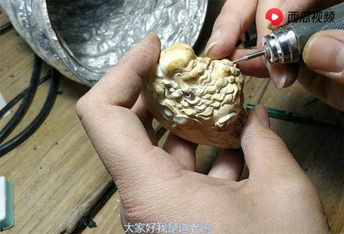 雕刻师吃瓜视频