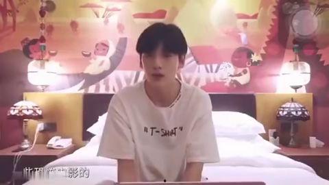 情侣博主吃瓜视频,情侣博主带你揭秘甜蜜瞬间