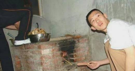 济宁微山吃瓜事件始末视频,一场网络热议背后的真相揭秘  第2张