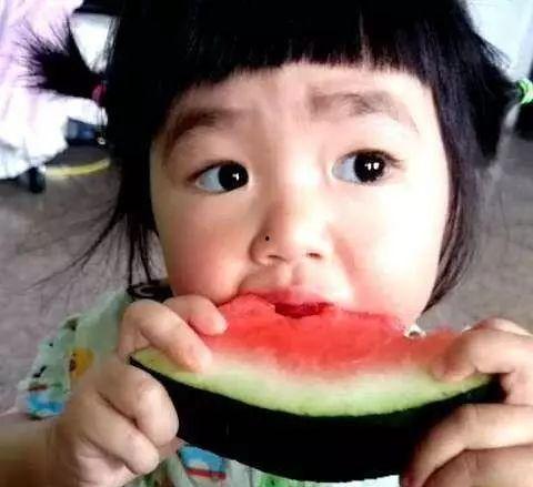 吃小瓜的小孩视频大全  第3张